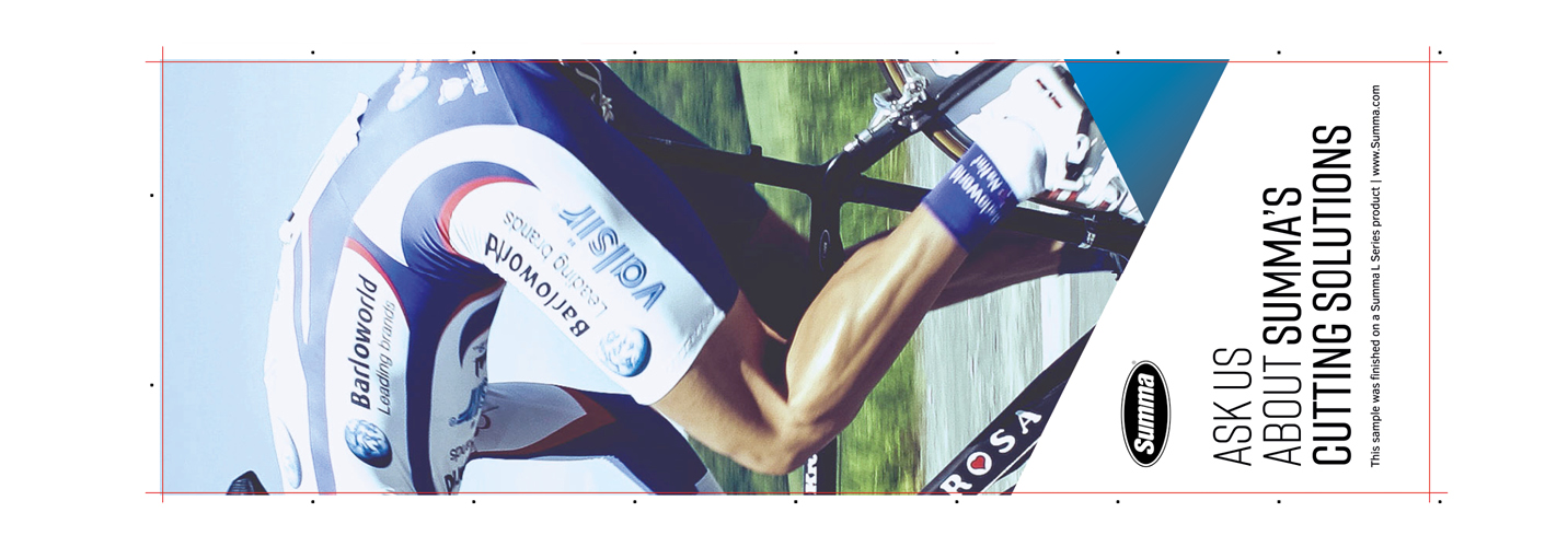 The red lines outline around the Print&Cut banner file featuring Summa's cutting solutions, illustrating how the Cut-to-Frame method corrects any distortions from printing. This adjustment ensures a precise fit of the banner within its frame.