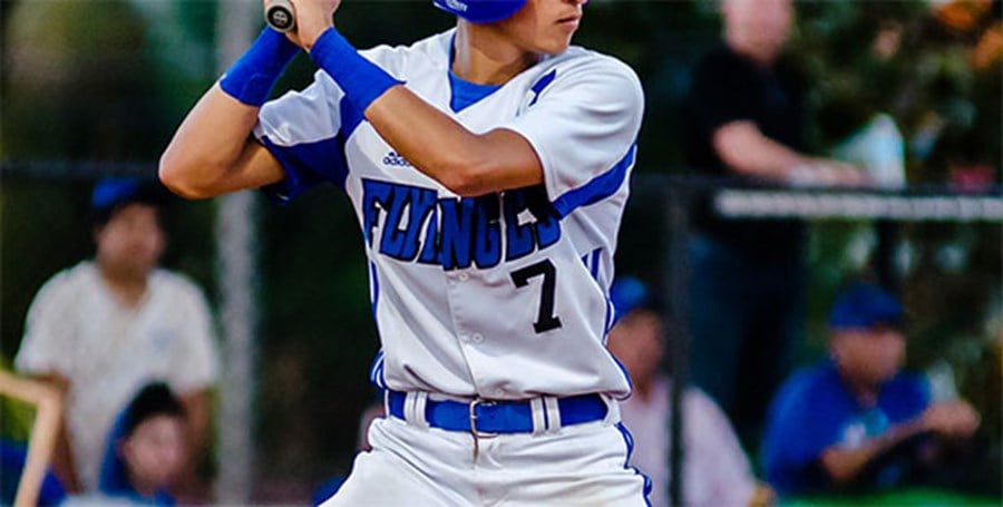 Baseball player with textile cloths 